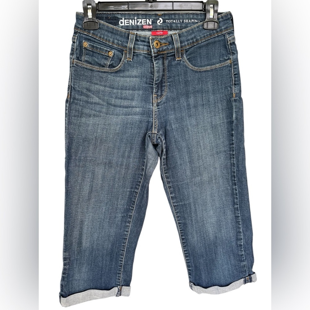 Denizen from Levi's Totally Shaping Capris Blue Jean Capri, Misses Size 4 - Picture 3 of 12